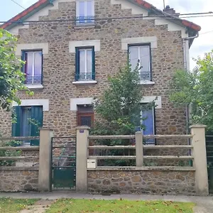 Homestay Habilis, Paray-Vieille-Poste